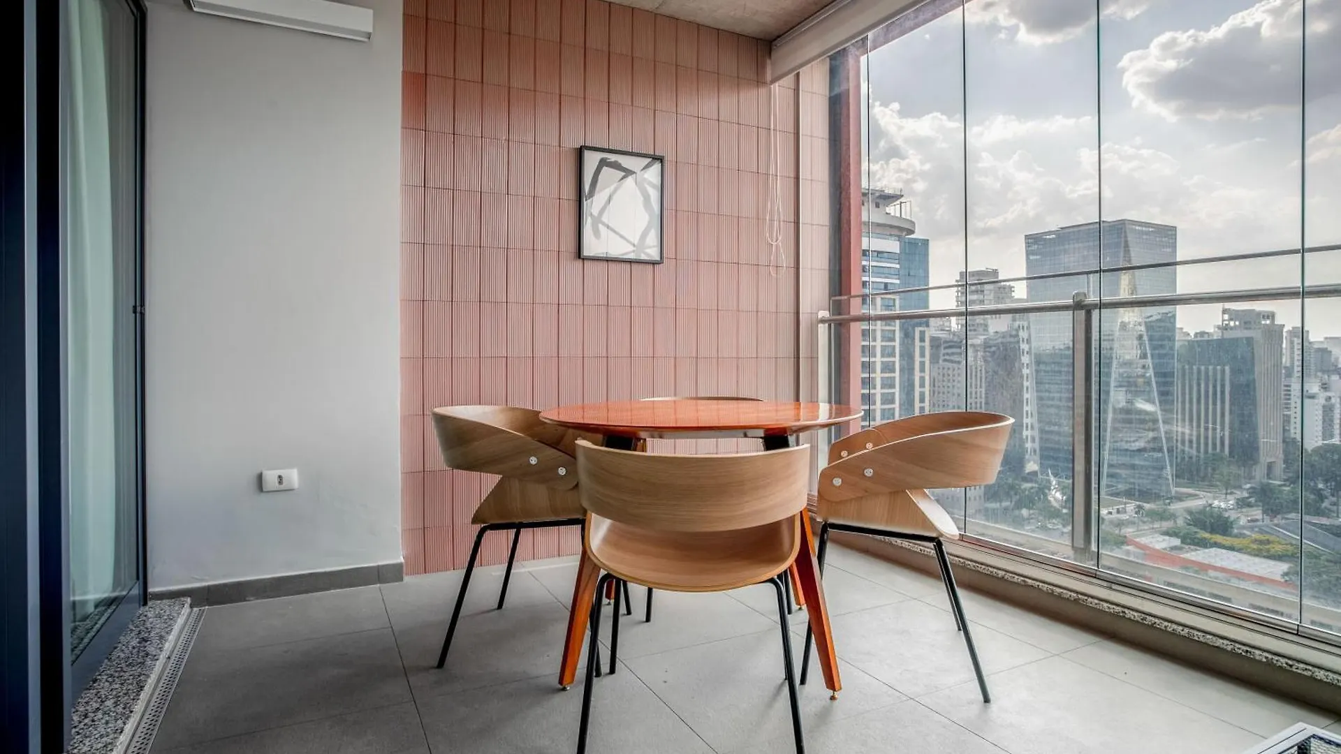 Tabas - Condominio Forma Itaim São Paulo Brasil